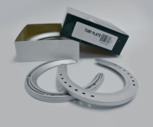 Horse Shoe St. Croix-Turf Plate H : 4 Hind (1 Pair)
