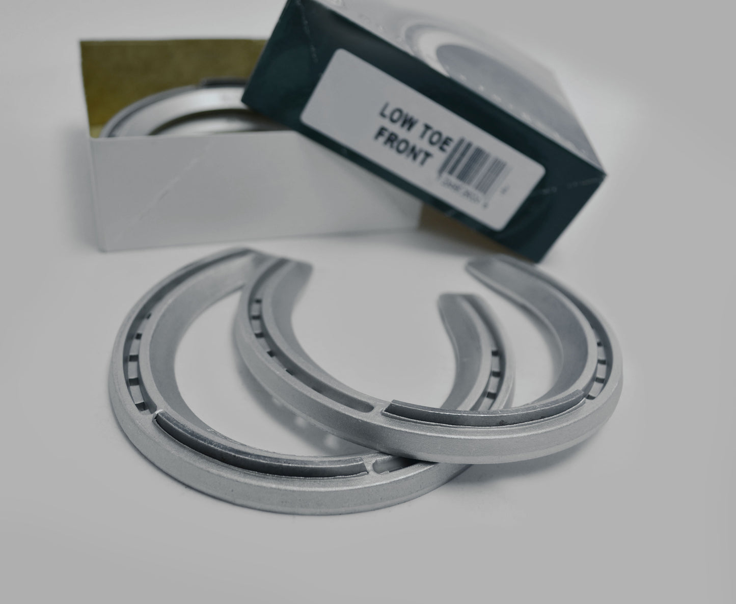 Horse Shoe St. Croix-Low Toe Front : 6 (1 Pair)